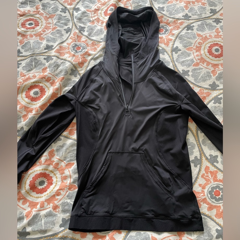 Lulu lemon sleek performance 1/2 zip hoodie size 2